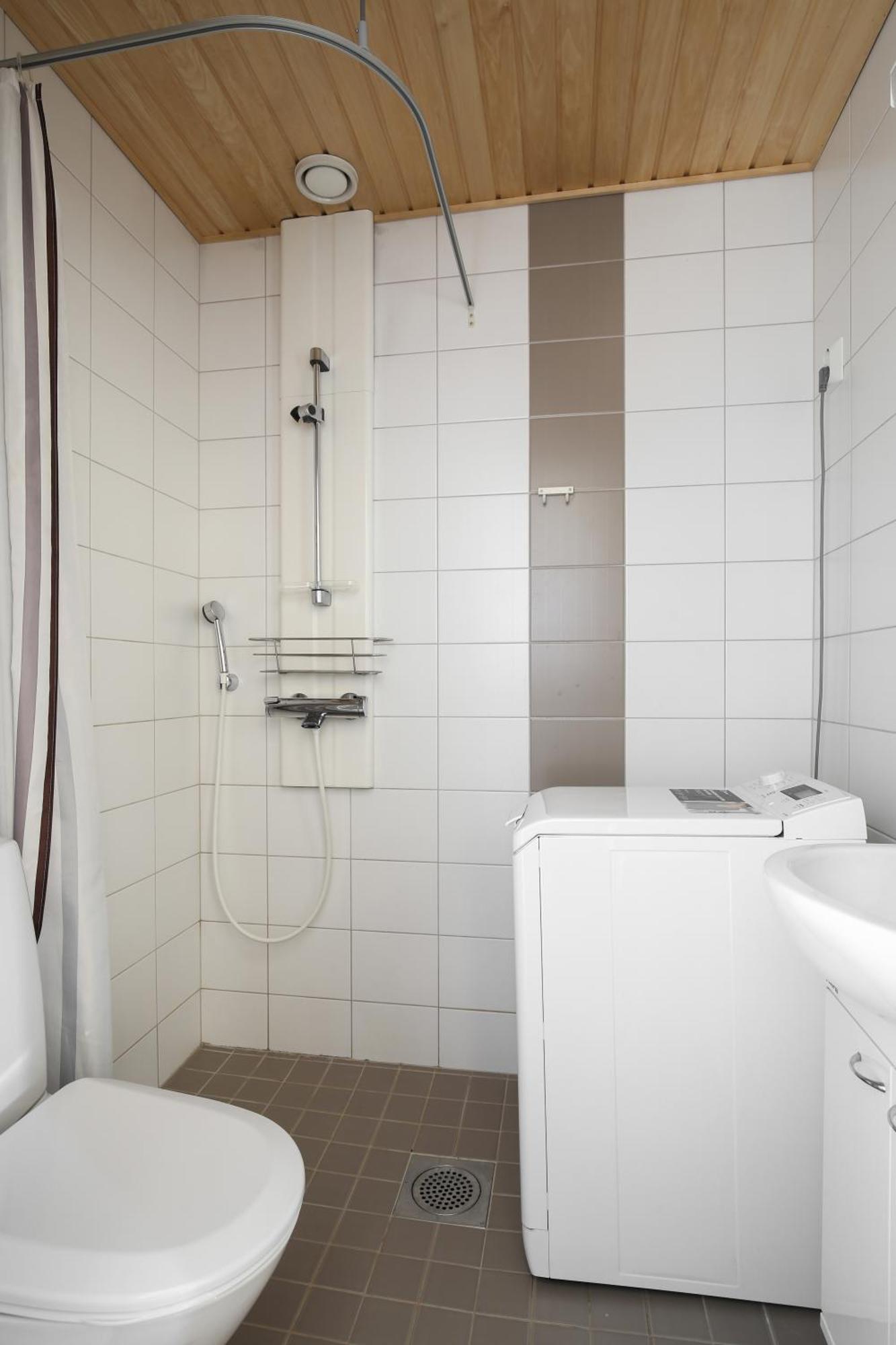 Kotimaailma Apartments Kamppi - Spacious 1Br ヘルシンキ エクステリア 写真